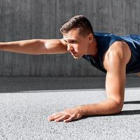 腰痛、体态差？核心弱是“元凶”！3个动作，悄悄收紧你的核心！