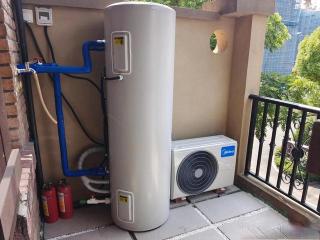 空气能热水器为何遇冷？深度解析其优劣势与选购策略