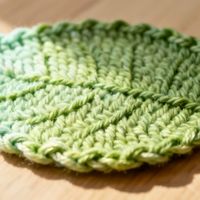 新手闭眼入！手把手钩出春日氛围感叶子杯垫，避坑指南+保姆级针法解析