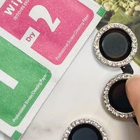 闪闪钻镜头膜｜低成本给手机换