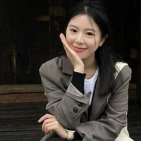 今年不流行运动鞋了，“勃肯鞋+及踝裙”，才是春天正确打开方式