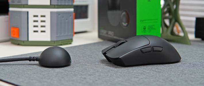 雷蛇毒蝰V4专业版：极致轻量化设计，更快更精准的游戏体验