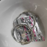 亲测有效！银饰发黑5分钟快速恢复