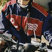 骑行风夹克：好看却难用的通勤外套