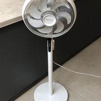 招蚊体质挖到宝了！这风扇居然自带驱蚊功能