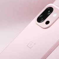 16GB+512GB！4月“价格雪崩”的3款旗舰手机，近乎“零差评”