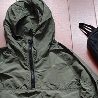 挑战全网比包更能装的上衣，猜猜我的这件衣服可以装多少物品？