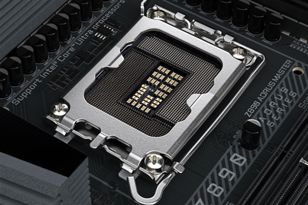 Intel下代Nova Lake处理器插座又变了！双拨杆压合更平整