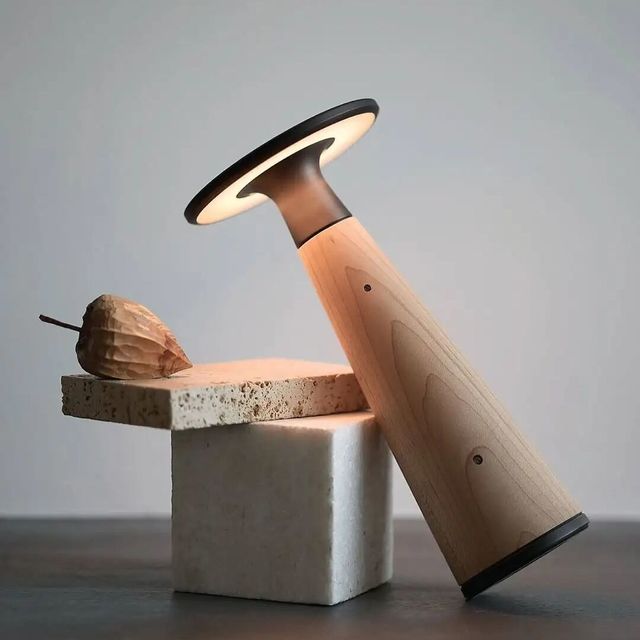 光不是亮就好！这盏木头台灯，让我重新理解了“温柔照明”