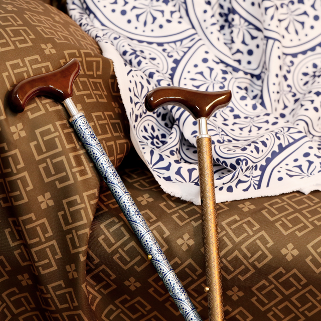 后悔没早看！60岁+防摔避坑指南：居家改造+科学养护，腿脚稳了心才安