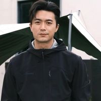 不建议中年男人穿这3种“冲锋衣”，看起来时髦，实际油腻烂大街