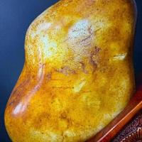 和田玉籽料皮色价值全解析：从形成原理到避坑指南