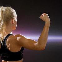 力量训练抗衰：背部训练的核心价值与居家实操指南