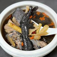 乌鸡黑豆熟地汤制作指南与养生原理