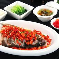 淮扬菜经典菜谱：粉皮炒猪肝、钱江肉丝与剁椒鱼头