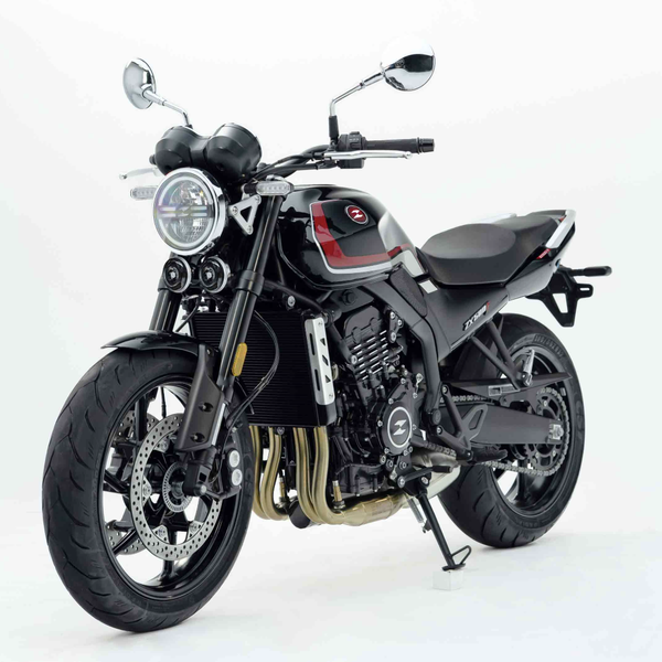 本田500要慌？张雪500F带电子油门杀个回马枪！盘点4月工信部新车