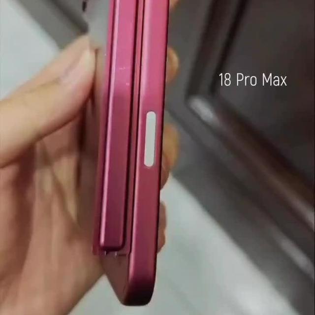 最贵的苹果iPhone 18 Pro / Max iPhone Fold亮相，果粉：丑爆了