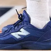 【NBA每日上脚】Kawhi 5终于来了！伦纳德穿它能走多远？