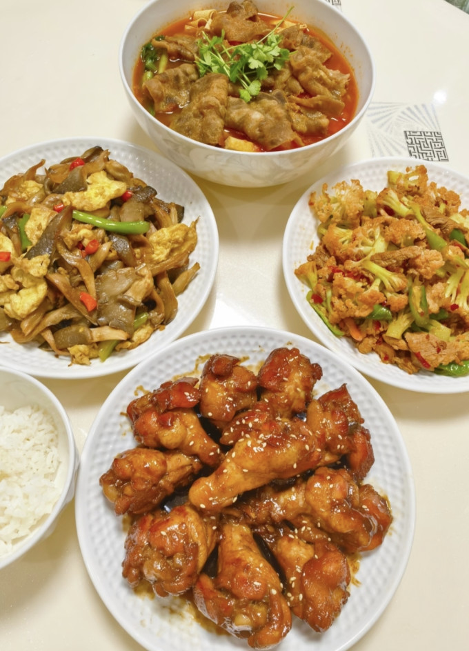 美食烹饪