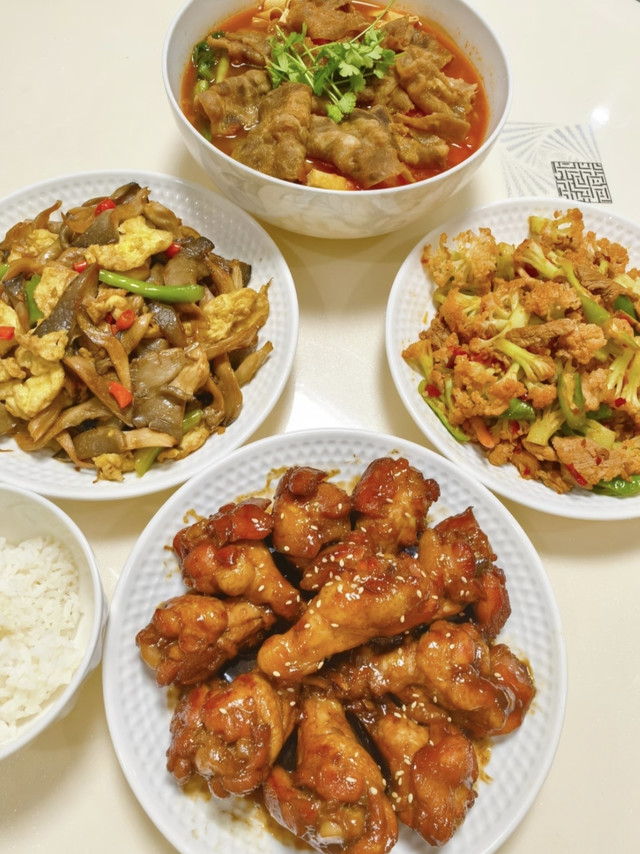 春日餐桌烟火｜一桌家常硬菜，把温暖吃进心里