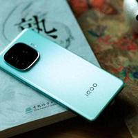 iQOO Z10 Turbo+评测:天玑9400+与8000mAh电池的性能续航深度解析