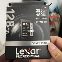 富士X space买的128g内存卡409元。