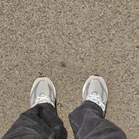 990V6鞋头怎么尖尖的