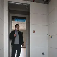 卫生间干湿分离避坑指南:隔断选型与尺寸规范