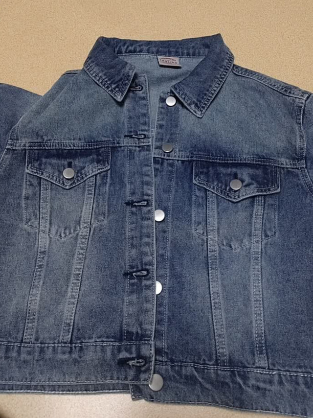 舒适百搭的春季牛仔外套