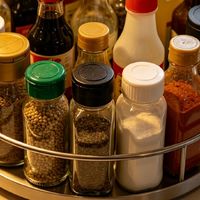 消费知识科普，家用调料置物架选购指南