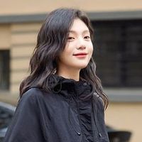 德玛纳克莱因蓝三防外套：春秋衣橱的百搭 “藏肉” 神器