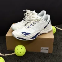 Nike Vapor Pro 3打匹克球？轻快有余，稳控不足，这几种情况千万别穿