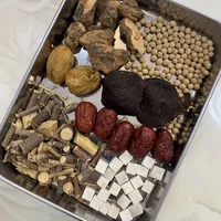 绝了！！五指毛桃土茯苓煲鸡