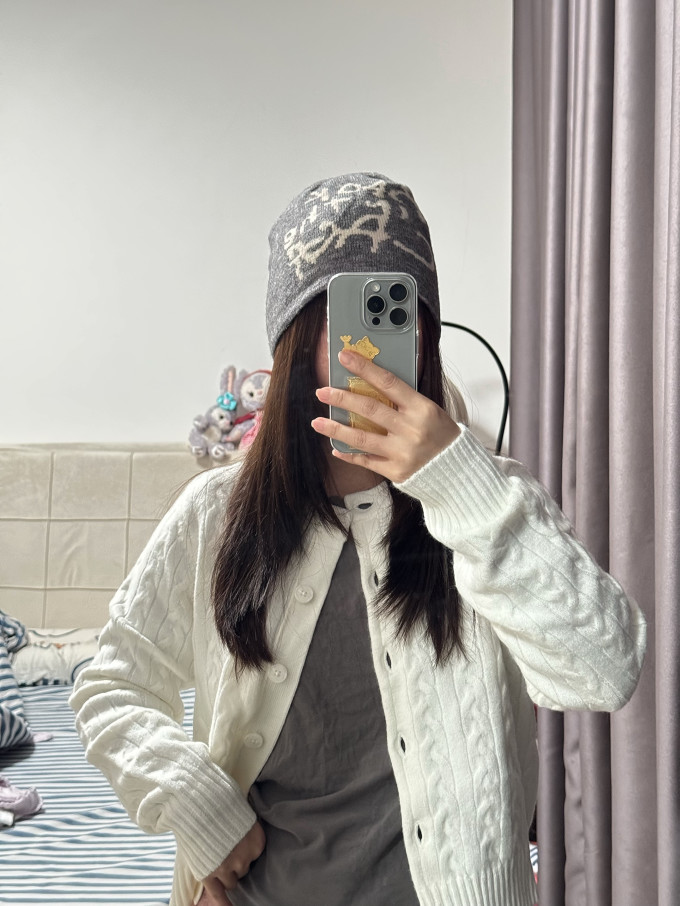 诸圣女士皮衣