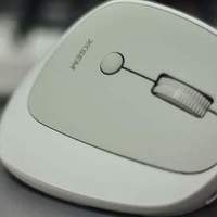 西圣 M1 人体工学鼠标，专为久坐党设计，手腕不酸也不僵