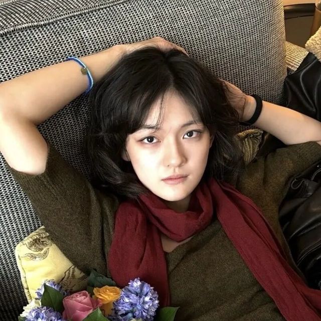 女演员的“温润裸妆”，看起来自然又随性，真的适合所有人吗？