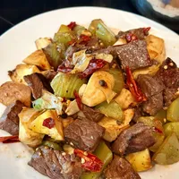 牛肋条香辣炒双笋🥩鲜掉眉毛的下饭王者🌶️