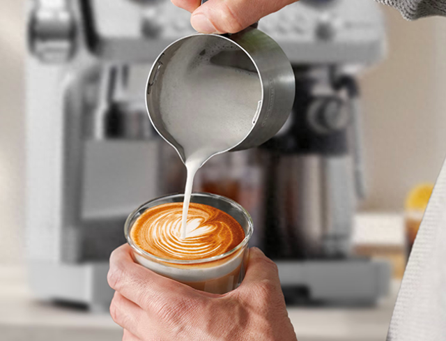 家用咖啡机选购指南：8款热门机型参数与实测对比