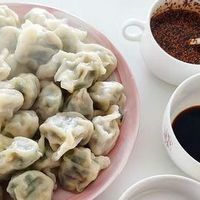 把春天吃进肚子，韭菜搭配哪三种食材？才好吃香浓！