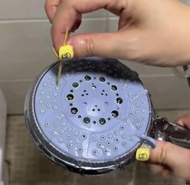 家里水垢严重，花洒净水淋浴哪个牌子好？