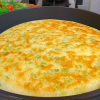 面粉＋芹菜，做出来比包子还好吃的早餐饼