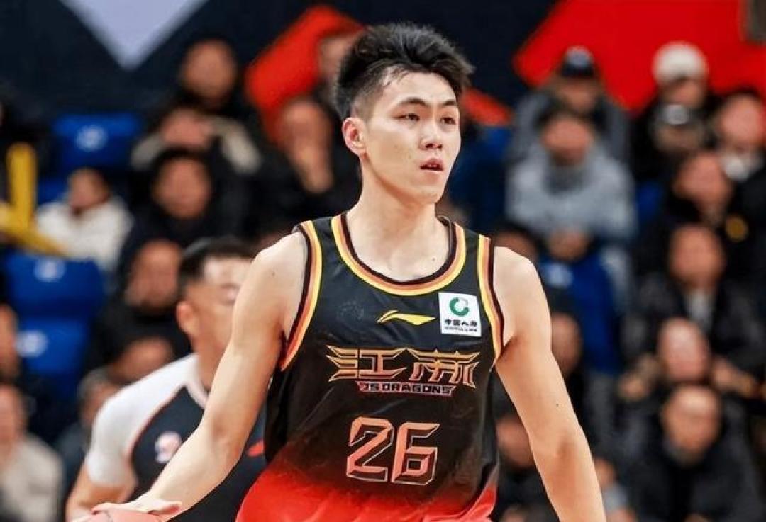 从NBL到全明星首发!26岁新秀庞峥麟,一年打服CBA享巨星待遇