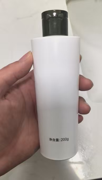 面面俱到春换新｜男士护肤第一步，从一瓶相宜本草乳液开始