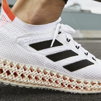 缓震跑鞋怎么选？从“软、弹、稳”三维讲透