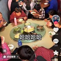 如何看待近期有部分网友“不改善采茶女工工作环境就永久抵制国内茶叶”的言论?
