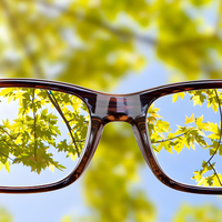 家居用品 篇零：小孩护眼灯怎么选？照着全网爆火的台灯最建议买三个牌子选！