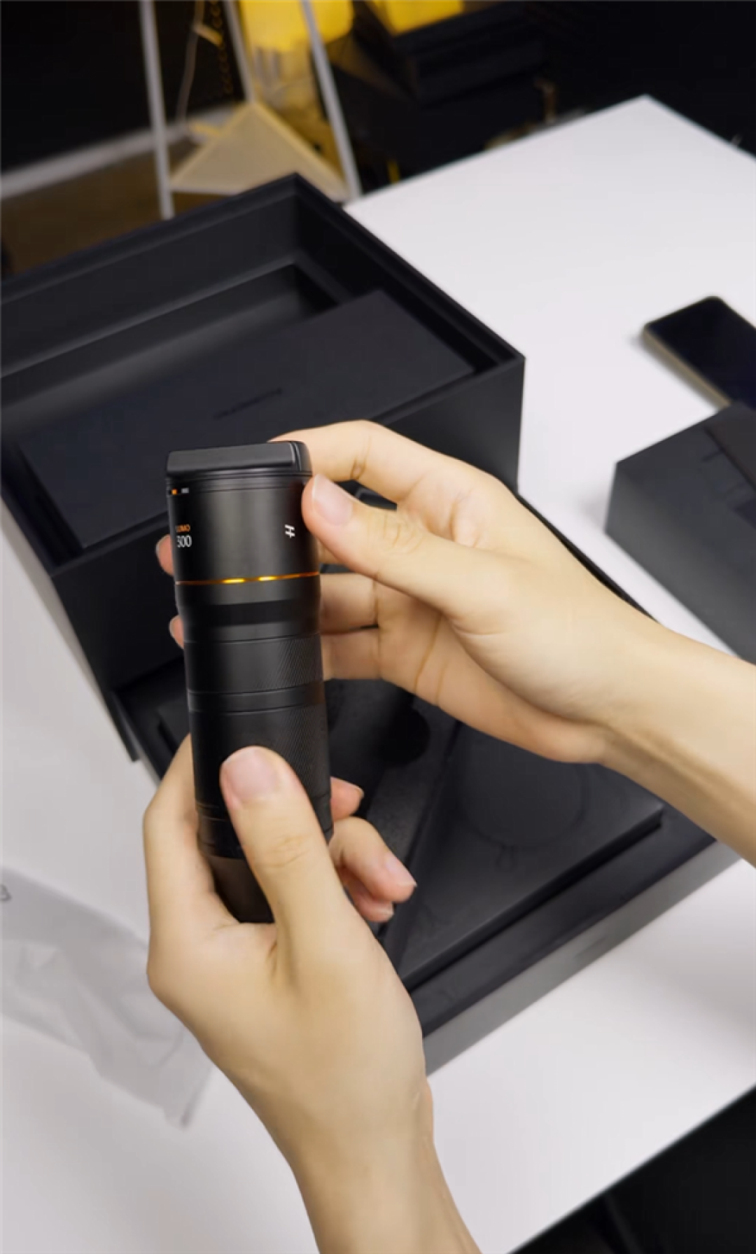 OPPO Find X9 Ultra哈苏专业影像配件套装开箱 仪式感拉满