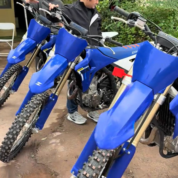 张雪机车官宣重磅计划！MX450将推可上牌版，9月直闯MXGP赛场！