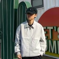 春天穿搭难？这件夹克让你秒变街头潮男