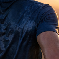 跑步衣服怎么买？我把跑者真正需要懂的面料逻辑，全部整理了一次